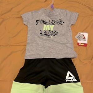 2pc Reebok boys short set